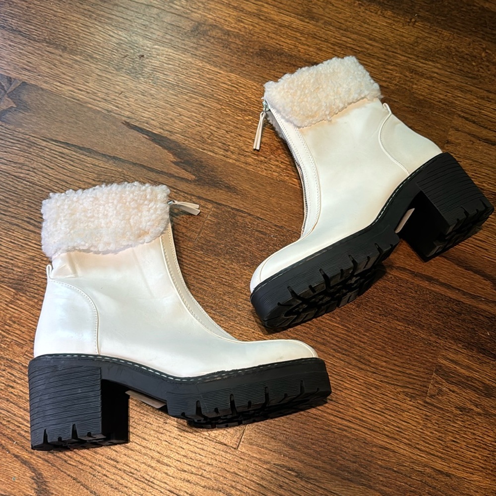 Charles David white leather boots